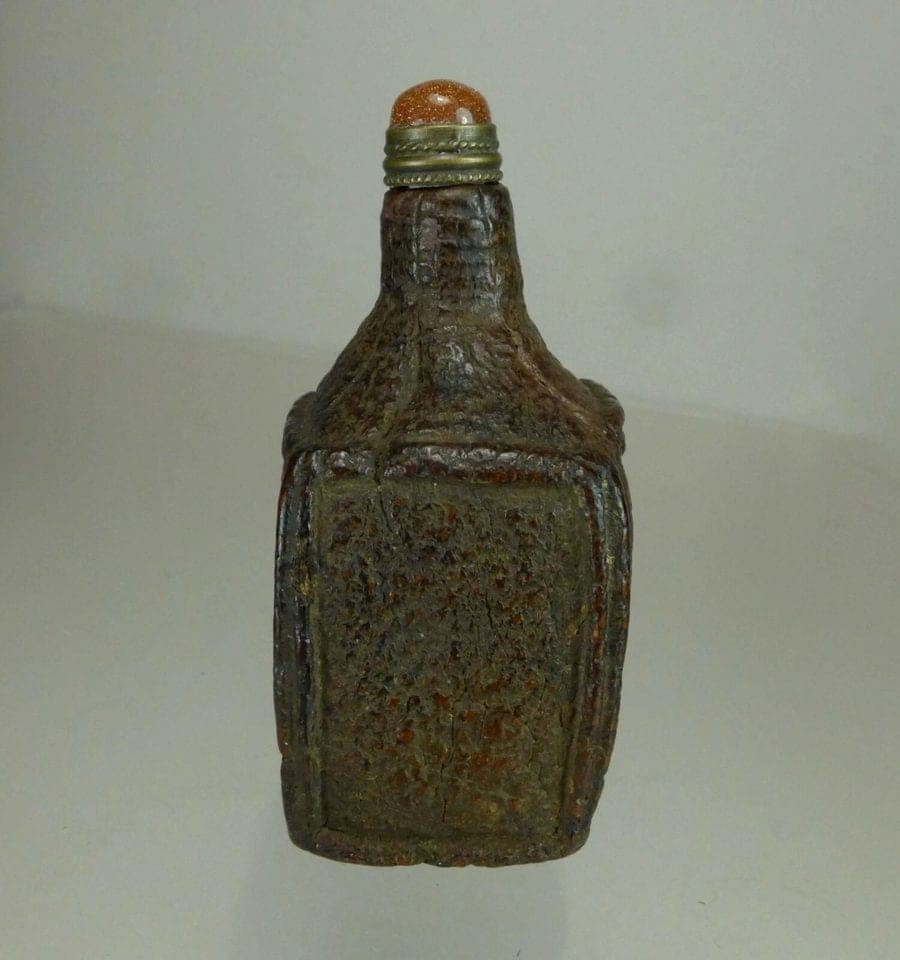 Antique Chinese Molded Gourd Snuff Bottle - Rare, One-of-a-Kind photo 2