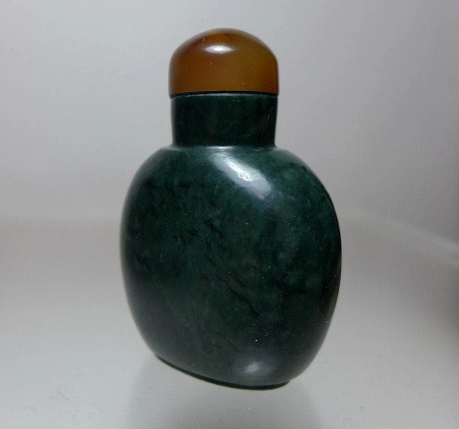 Chinese, Qing Dynasty, SPINACH JADE SNUFF BOTTLE photo 5