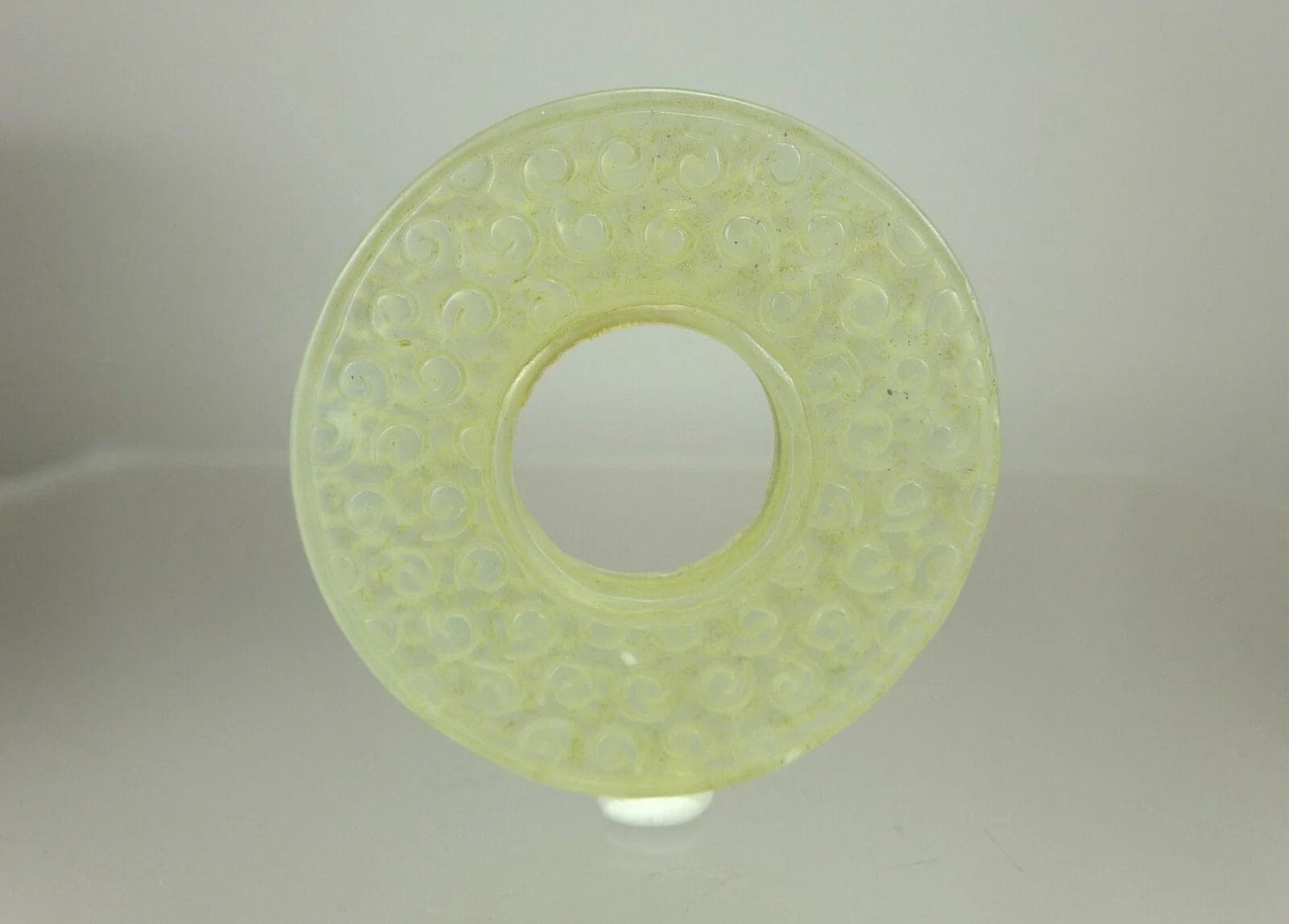 CHINESE Warring States Translucent Jade Bi Ritual Disk Pendant