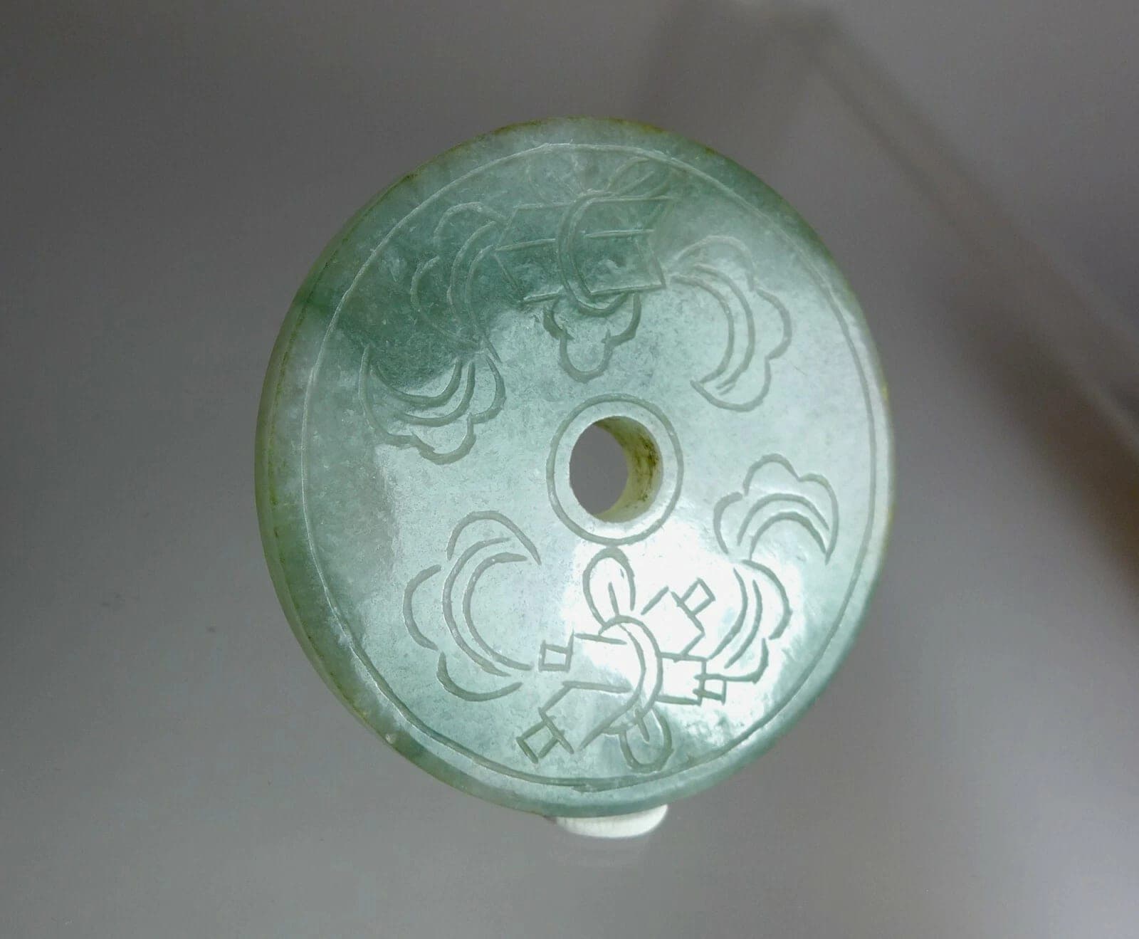 ANTIQUE CHINESE SEMI-TRANSLUCENT JADEITE JADE BI RITUAL DISK PENDANT - 5 photo 6