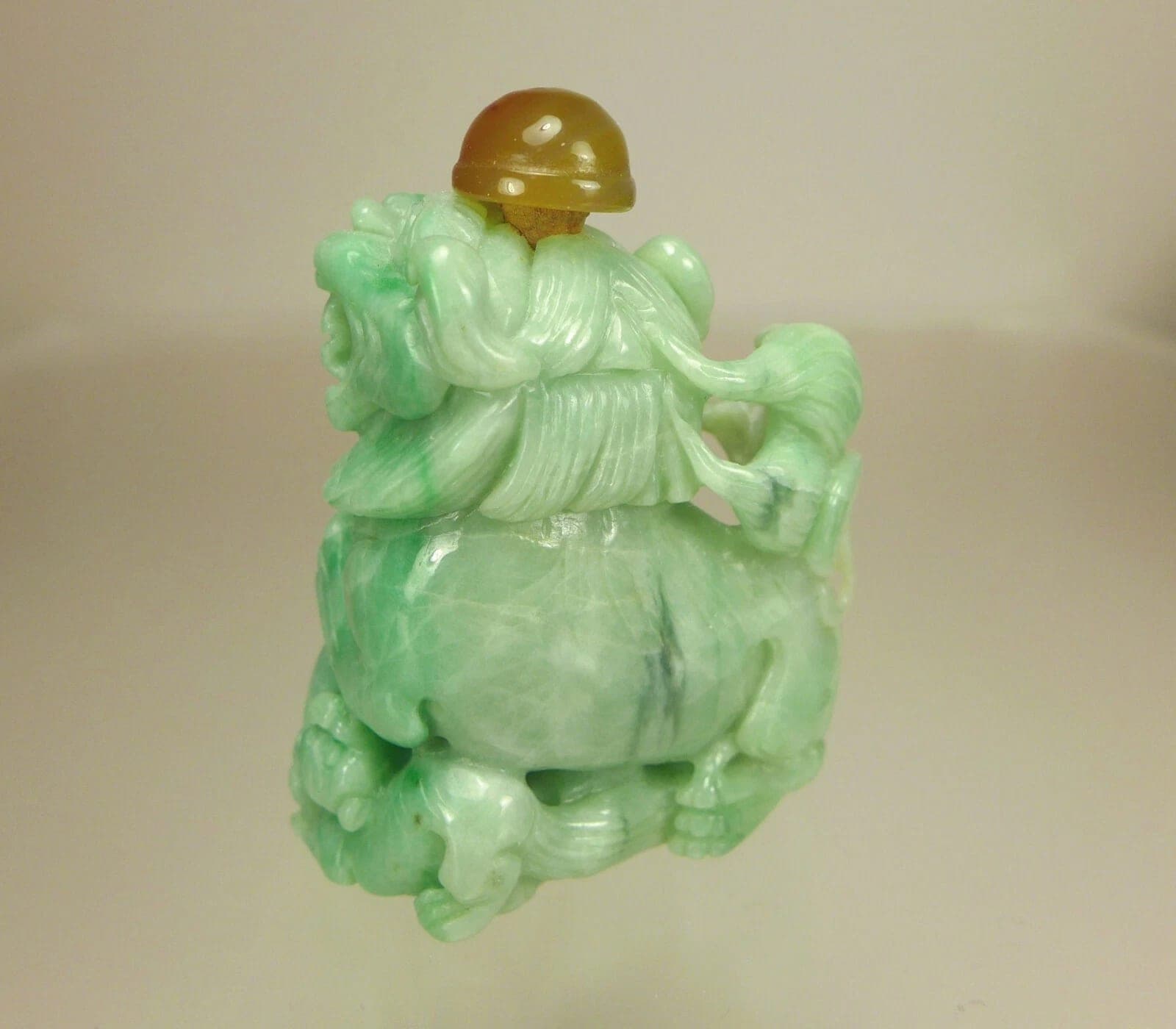 Chinese Carved Green and White Jade, Foo Dog, Snuff Bottle photo 3