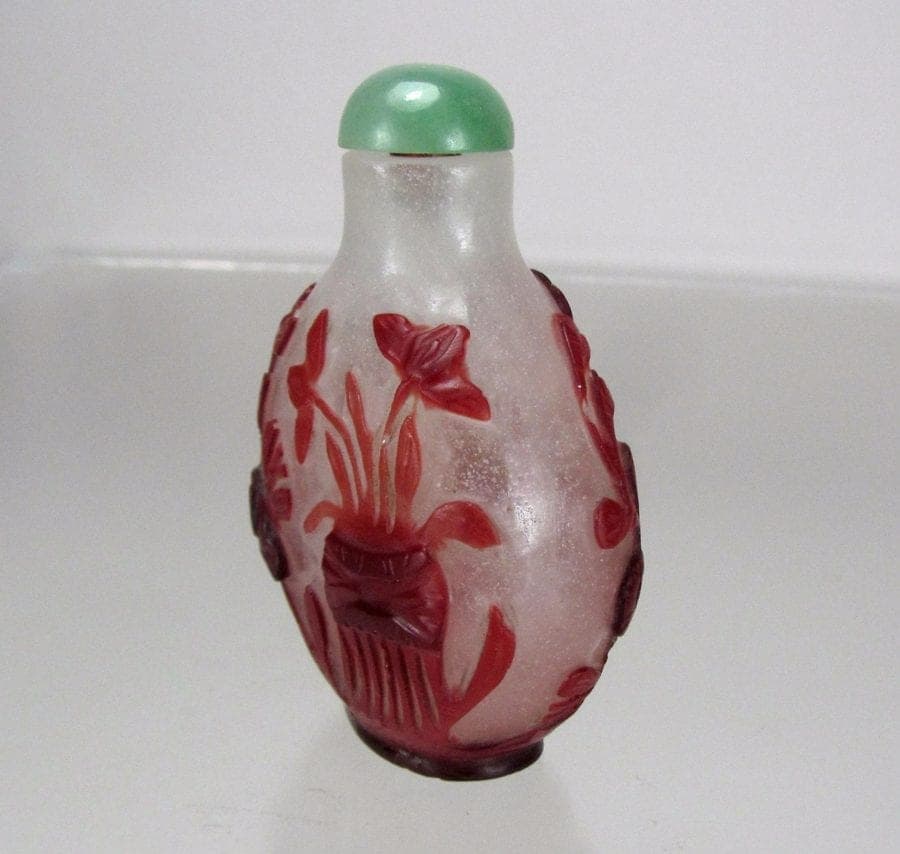 19th C. Ruby Red Over Snowflake Glass Snuff Bottle - Aquatic Sea Life photo 5