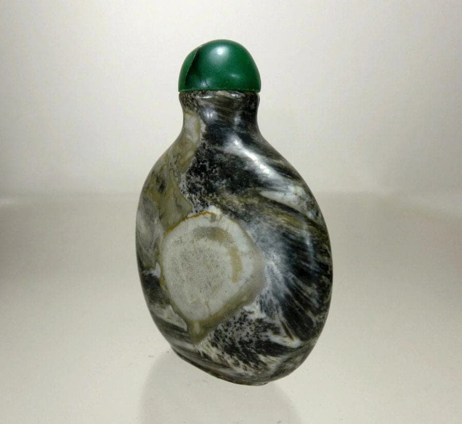 Very Unusual, Gray and Black Fossiliferous Limestone Snuff Bottle, 18/19 C. photo 3