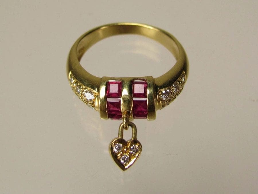 Vintage Very Fine Diamond and Ruby Matching 4-piece Set - 18K Gold photo 4