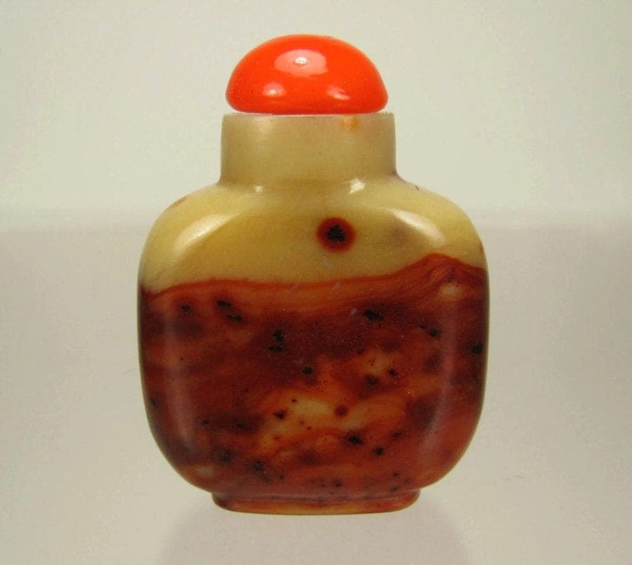 19th Century, Chinese JASPER Snuff Bottle