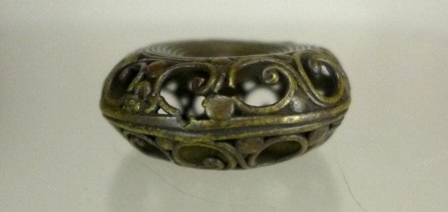 Antique Japanese Bronze Ryusa Manju Netsuke photo 4