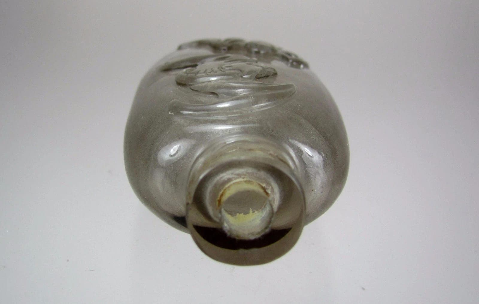 Antique Carved Rock Hair Crystal Snuff Bottle - Flying Bats photo 6