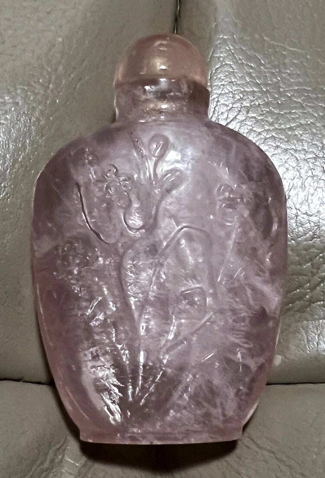 19th Century, Very Finely Carved Rose Crystal Snuff Bottle - B32 photo 2