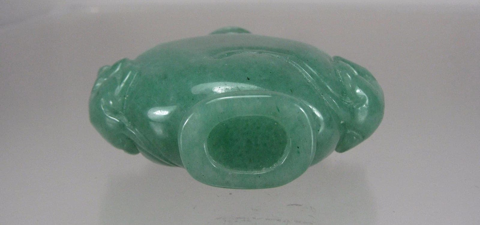 Chinese Carved Apple Green Jadeite Jade Snuff Bottle,  Qianlong Period photo 6