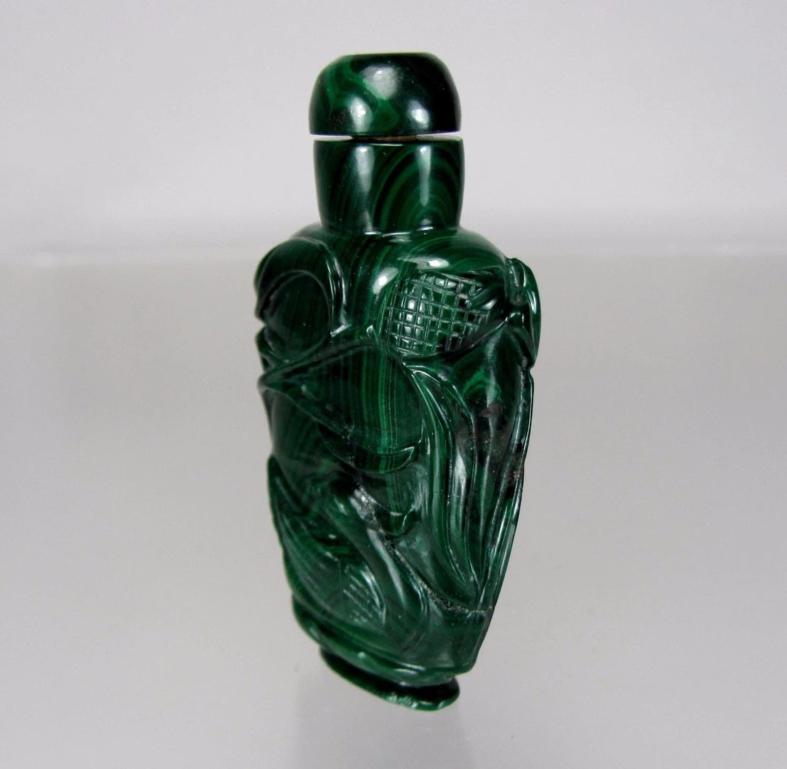 Antique Carved Malachite Snuff Bottle photo 3
