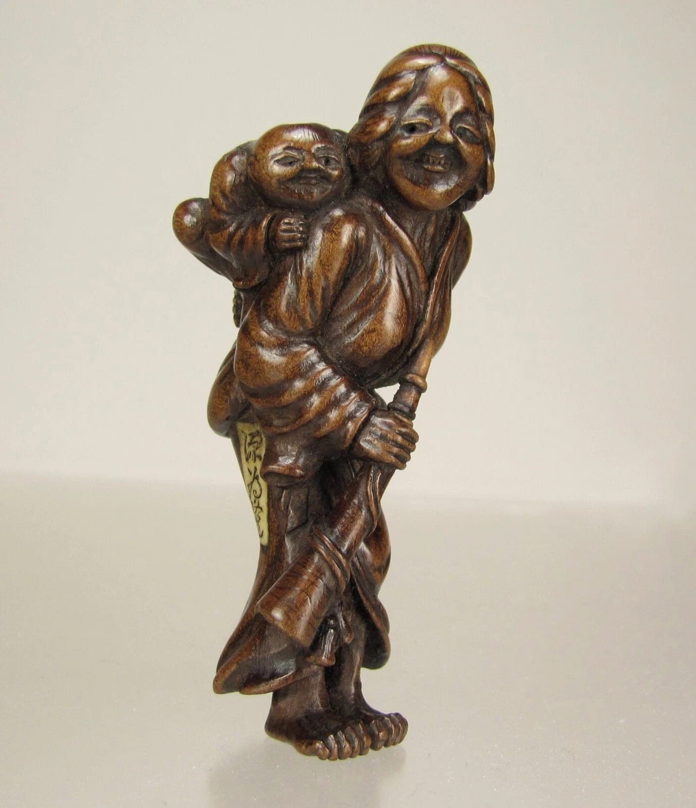 TAMETAKA, Superb EDO Period Japanese Boxwood Netsuke, Mother and Child photo 4