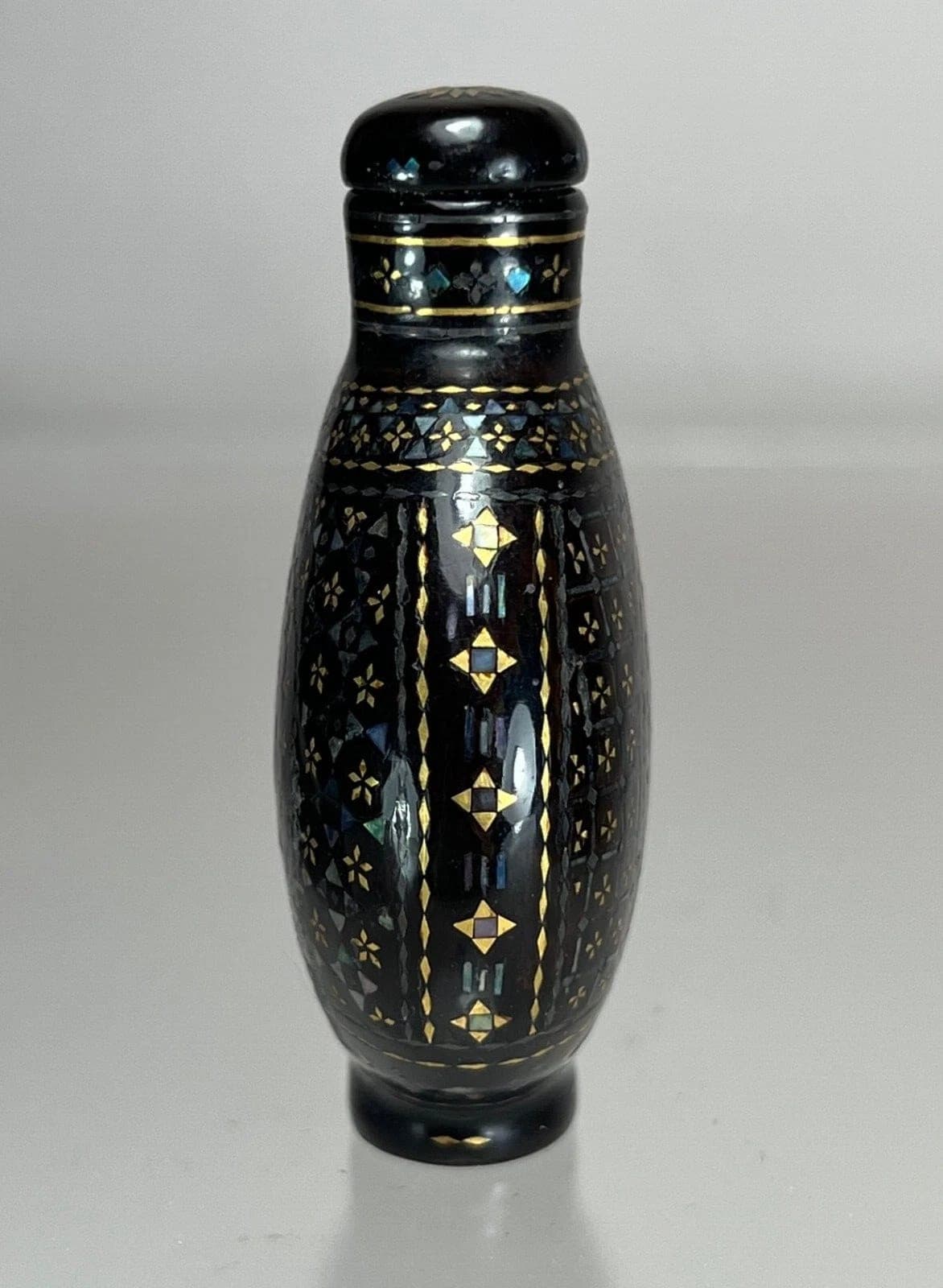 Chinese Laque  Burgaute SNUFF BOTTLE, 19th C. photo 5