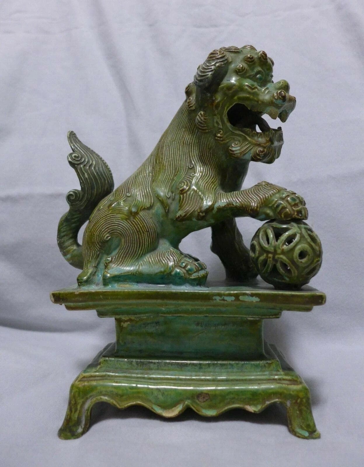 Song Dynasty (960-1279) - Buddhist Bronze-Green-glazed Ceramic Foo Dogs photo 3