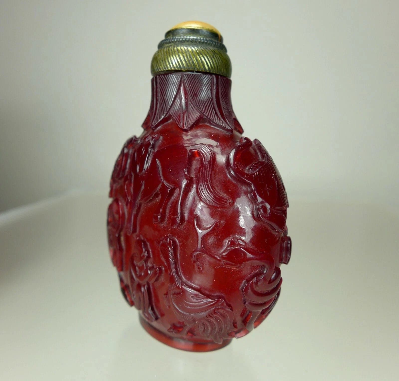 ZODIAC ANIMALS Carved Ruby Red Glass Snuff Bottle photo 4