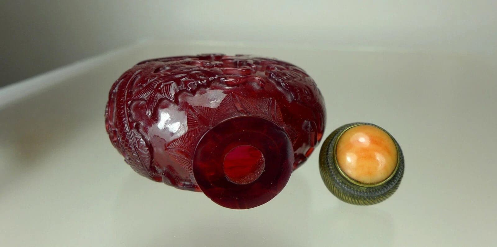 ZODIAC ANIMALS Carved Ruby Red Glass Snuff Bottle photo 7