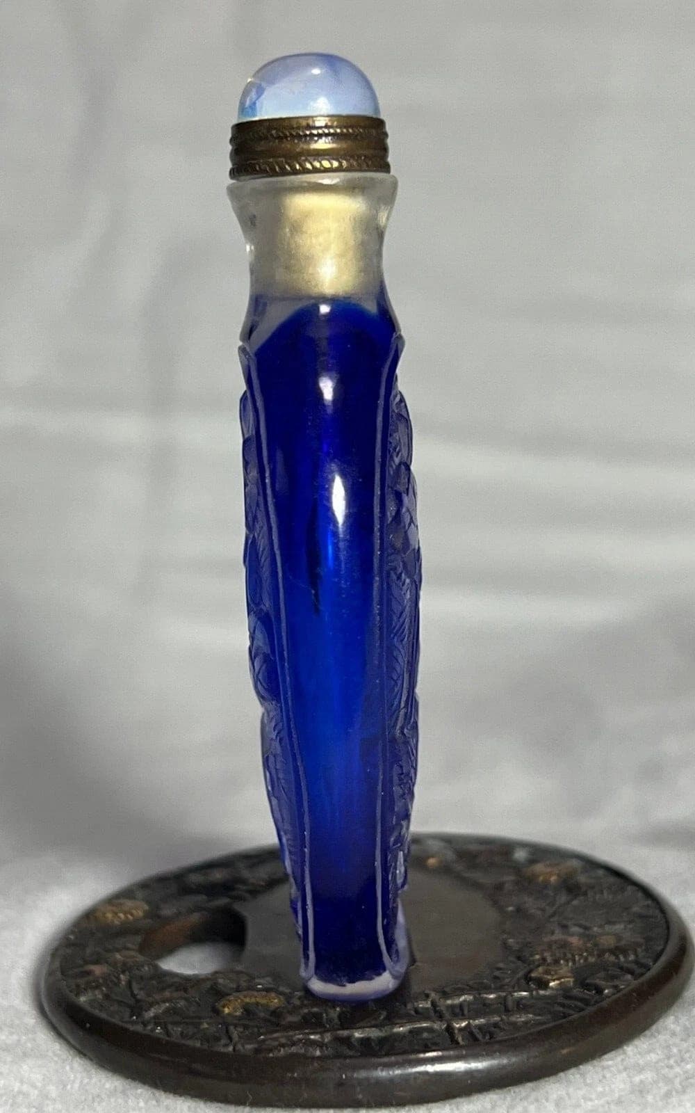 VERY RARE, Blue Overlay over Clear Glass (Thin) Snuff Bottle photo 5