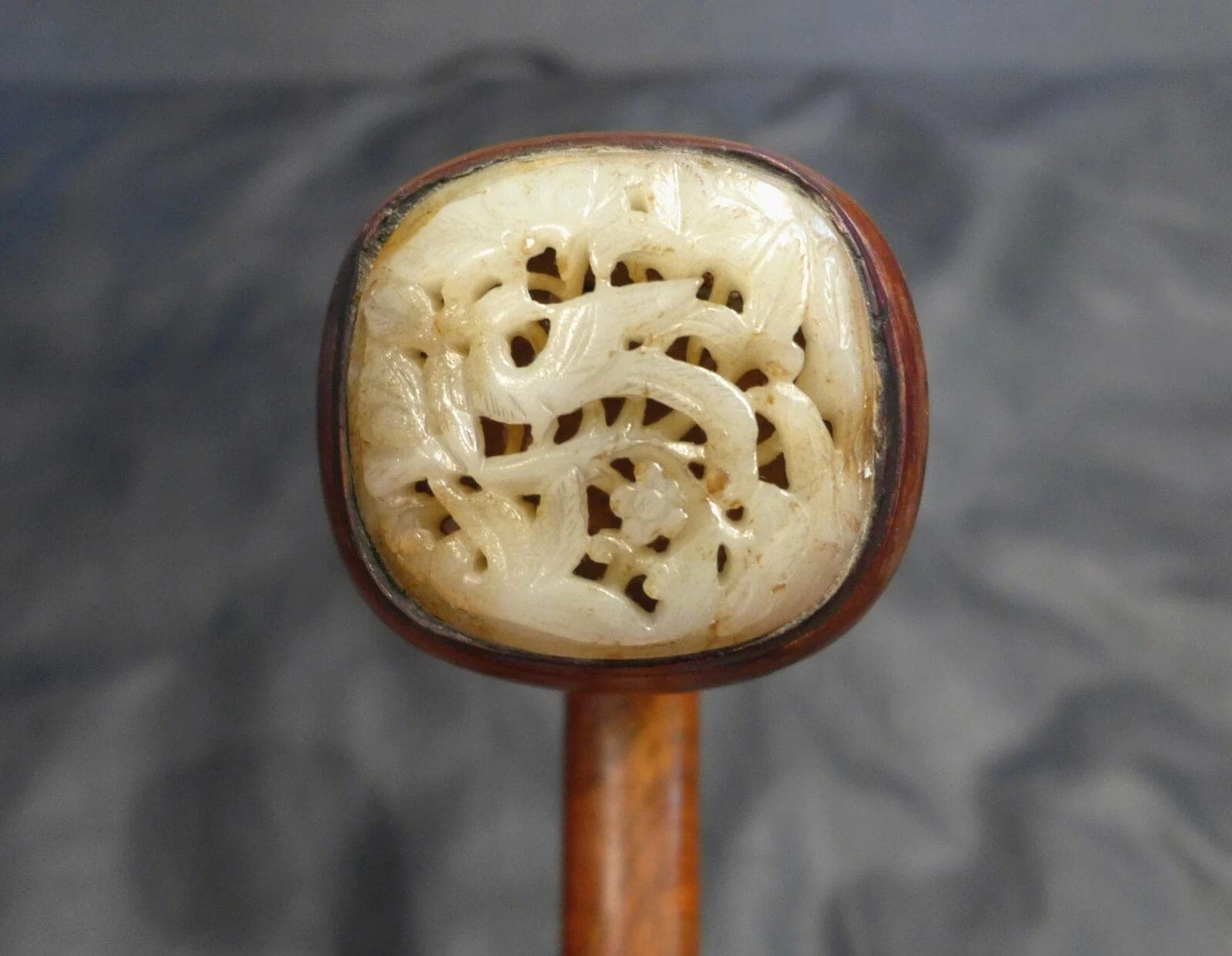 Zitan Wood Ruyi Scepter with Pheasant Jade Plaques - Ming Dynasty photo 4
