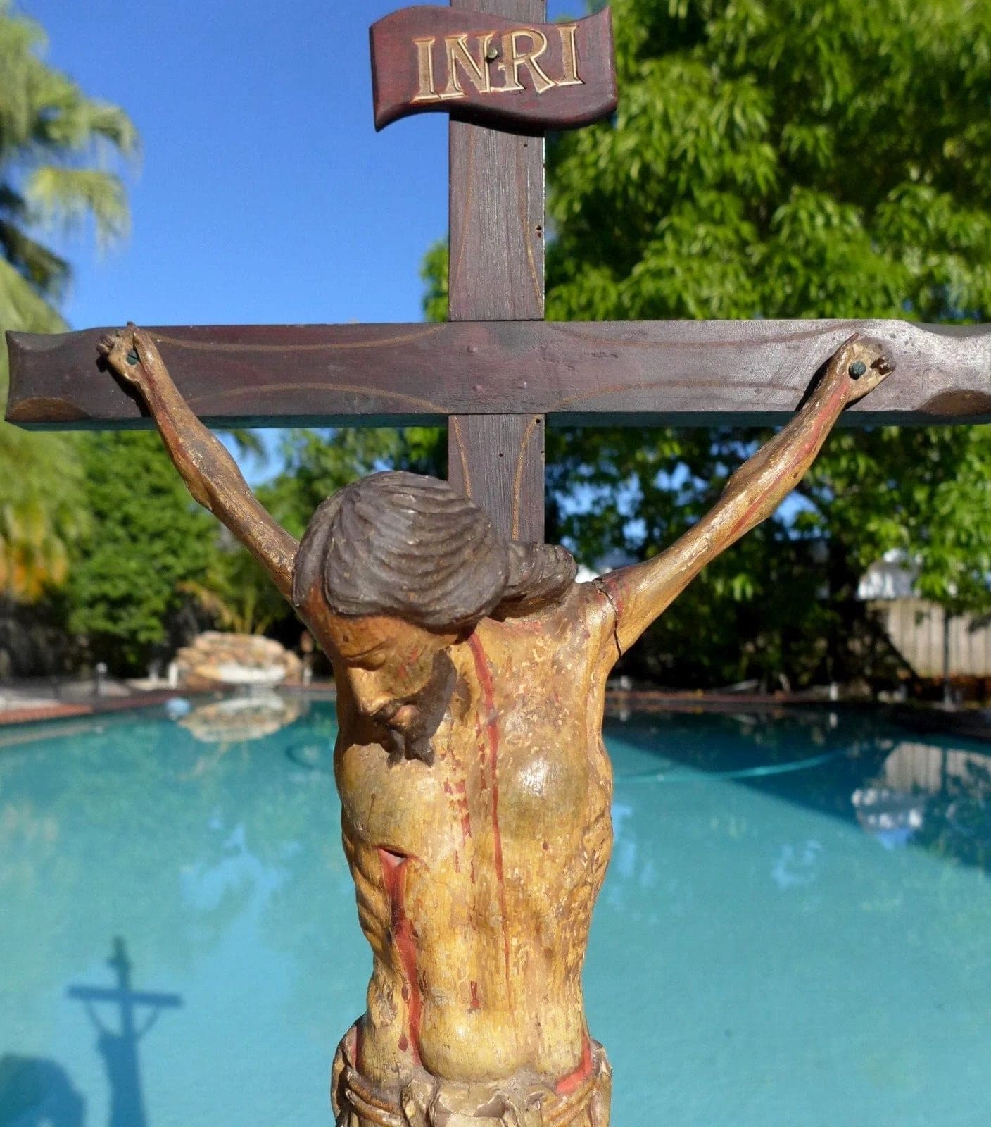 Large Antique Wood Polychrome Sculpture of Christ - Crucifix, Early 18th C. photo 4