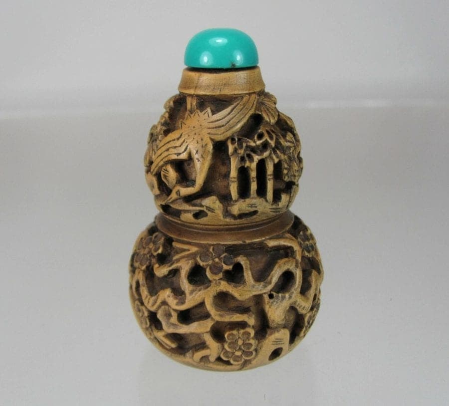 Antique Chinese Carved Bamboo Gourd-shaped Snuff Bottle - Rare photo 2