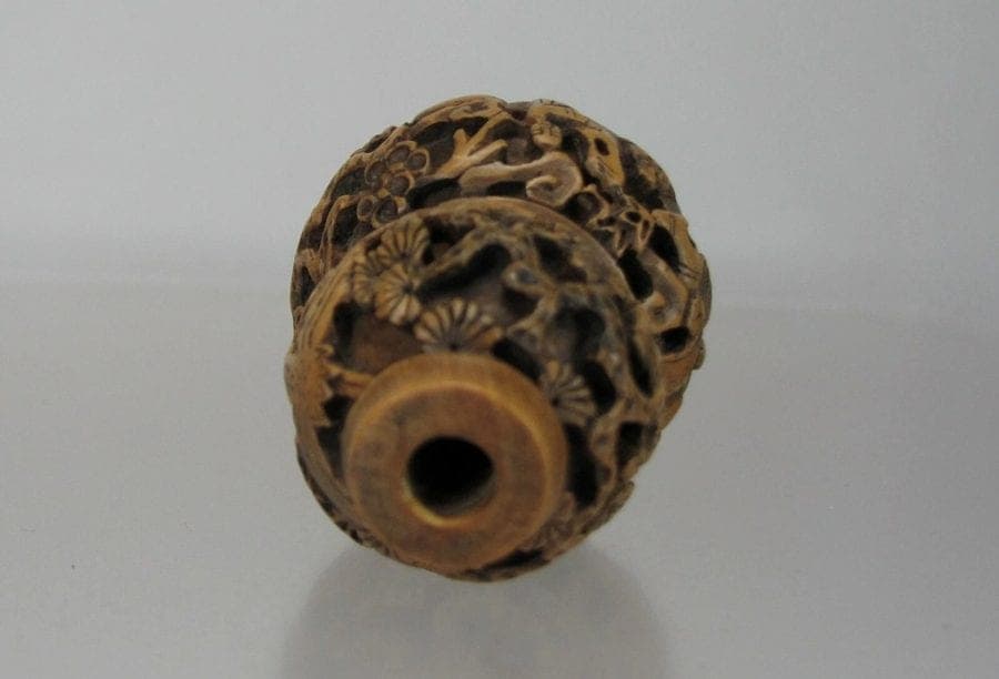 Antique Chinese Carved Bamboo Gourd-shaped Snuff Bottle - Rare photo 7