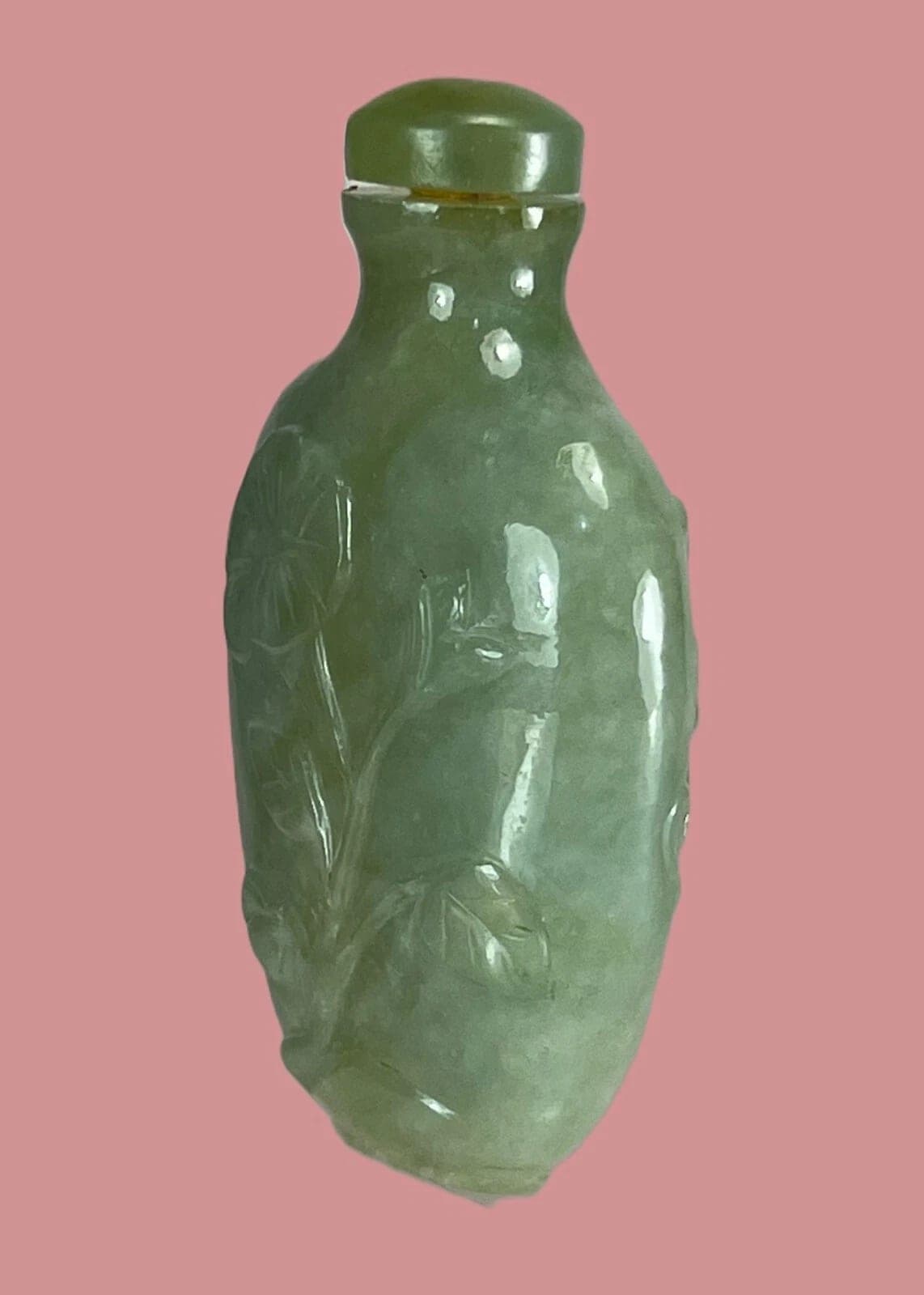 19th Century Carved Celadon Jade SNUFF BOTTLE, Flowers photo 3