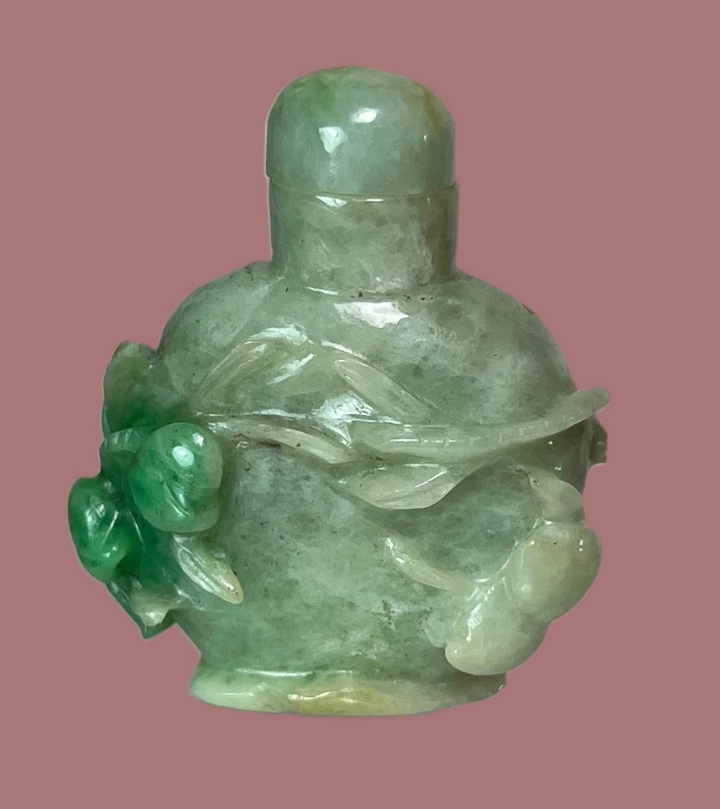 19th Century Carved Celadon/Green Jade SNUFF BOTTLE, Peach Branch photo 2