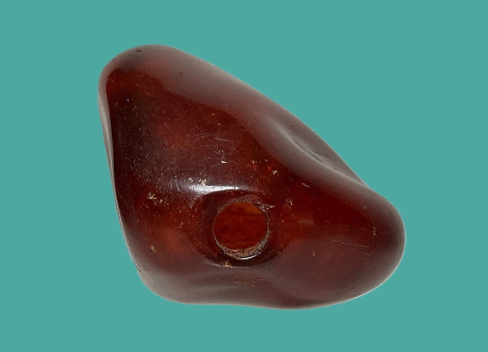 A Natural Amber 'Pebble-shaped' SNUFF BOTTLE, Qing Dynasty, 18th/19th Century photo 8