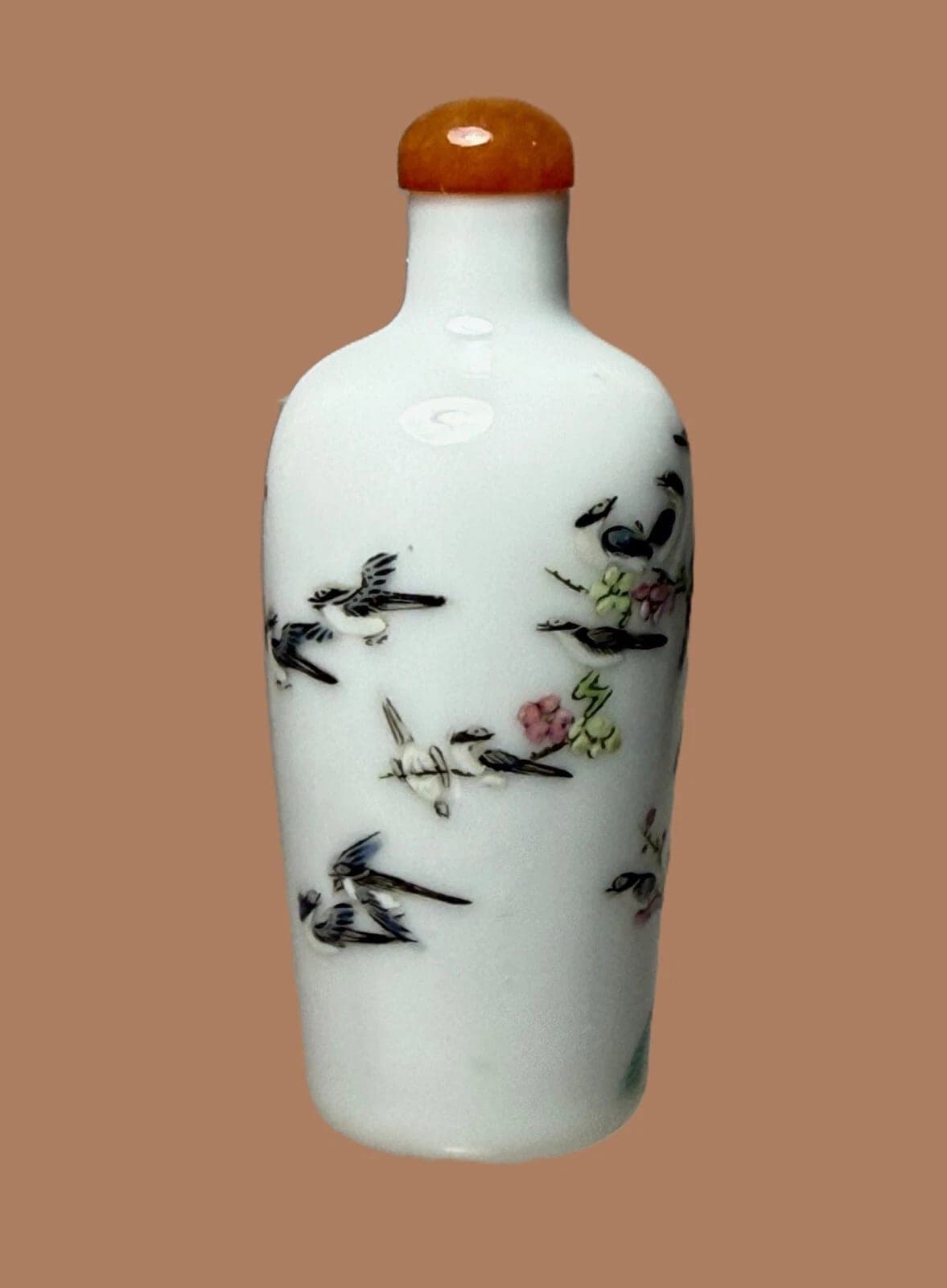 FAMILLE ROSE, 'magpie' & 'plum blossom" Porcelain Snuff Bottle, Yongzheng Mark photo 3