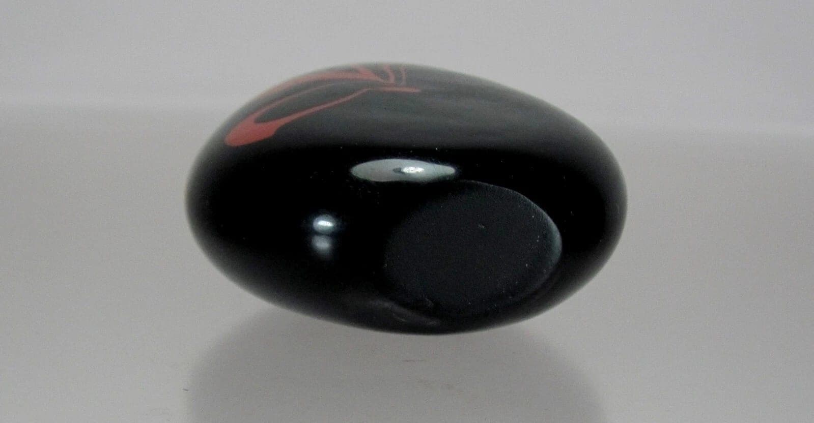A RARE Cinnabar-Red Overlay Black Glass Snuff Bottle, Qing Dynasty, 18th/19th C. photo 7