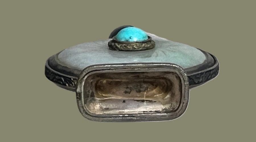 19th Century Carved Jade and Silver Snuff Bottle photo 5
